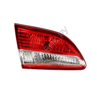 Фонарь левый задний в крышку багажника Nissan Almera G15 (2013-) DEPO